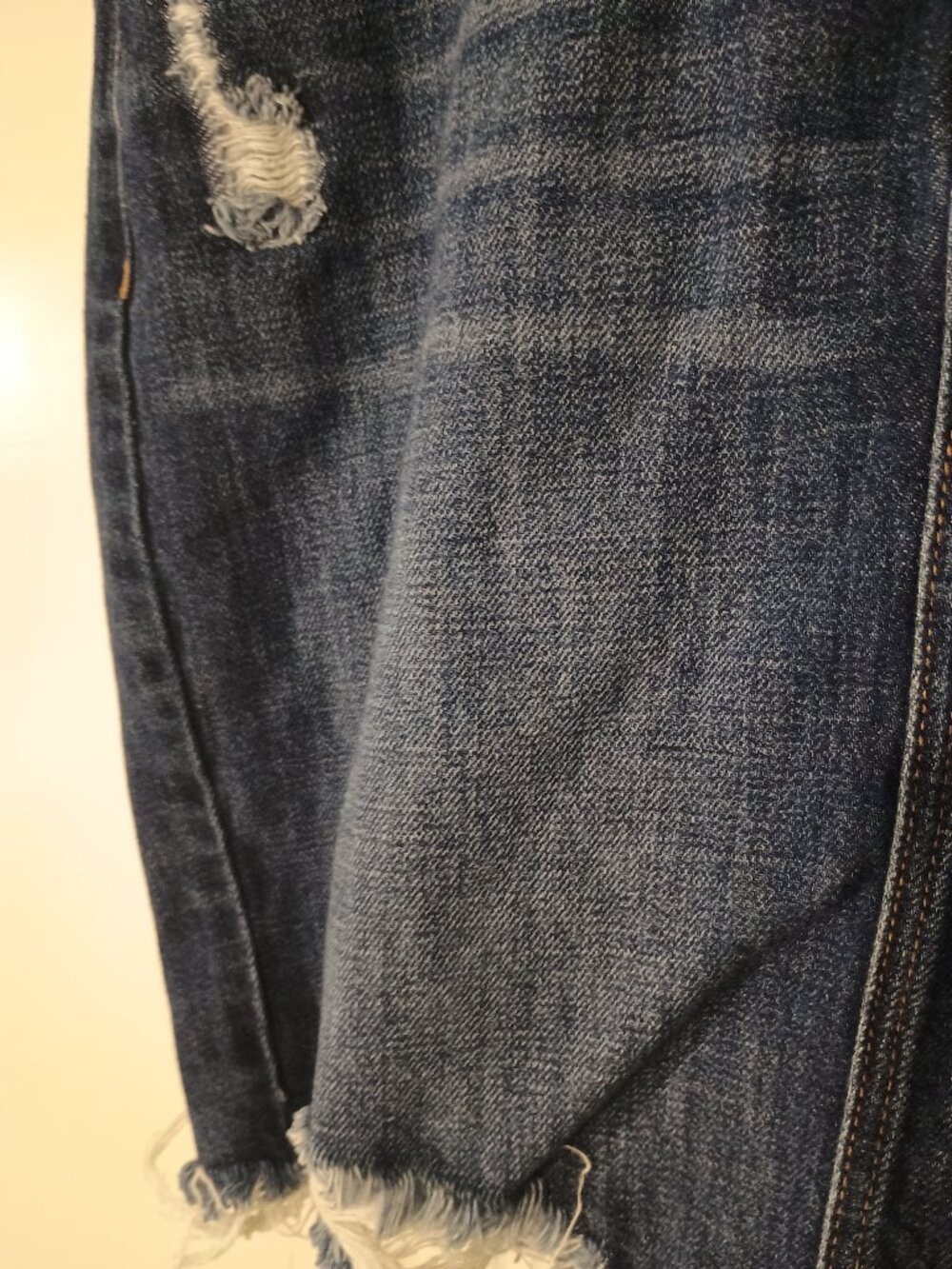 Liverpool Denim Distressed Mini Skirt Size 8/29 Blue Wash Raw Hem Embroidered - Picture 4 of 10